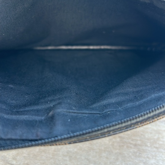 FENDI VINTAGE CLUTCH - Picture 3 of 7